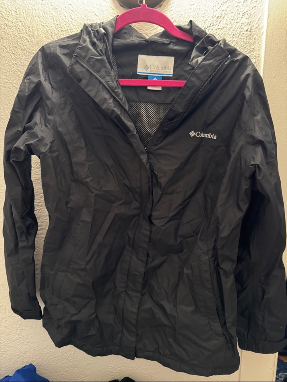 Columbia Women's Black Hooded Rain Shell Jacket